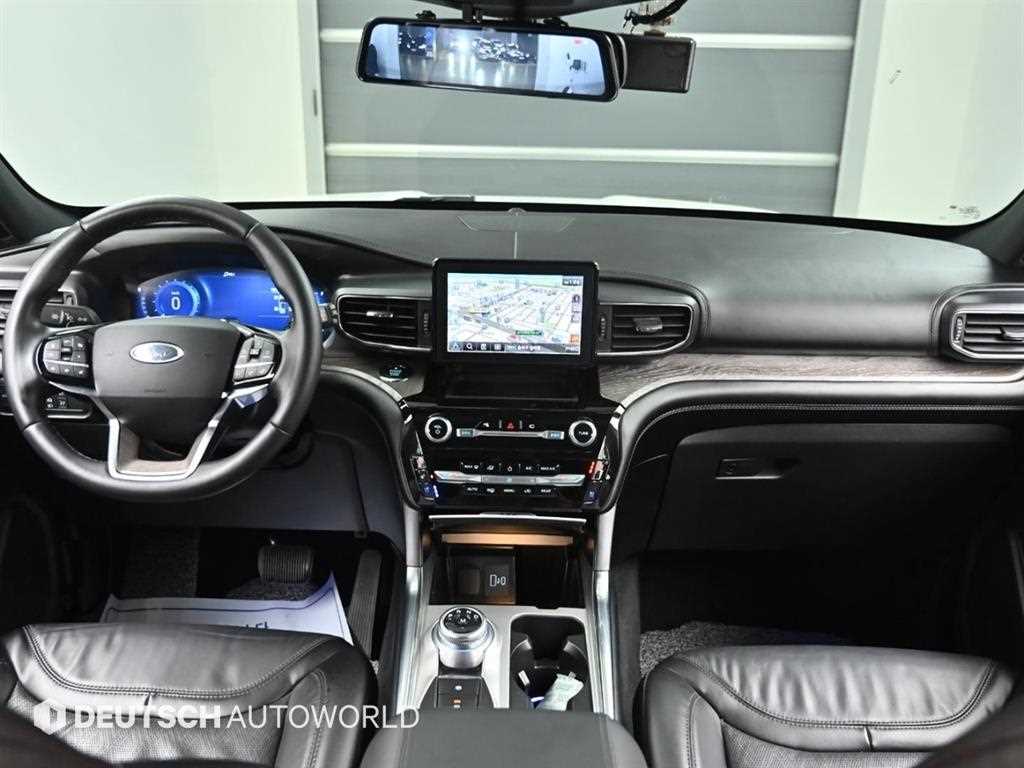 Ford Explorer - Vista 5