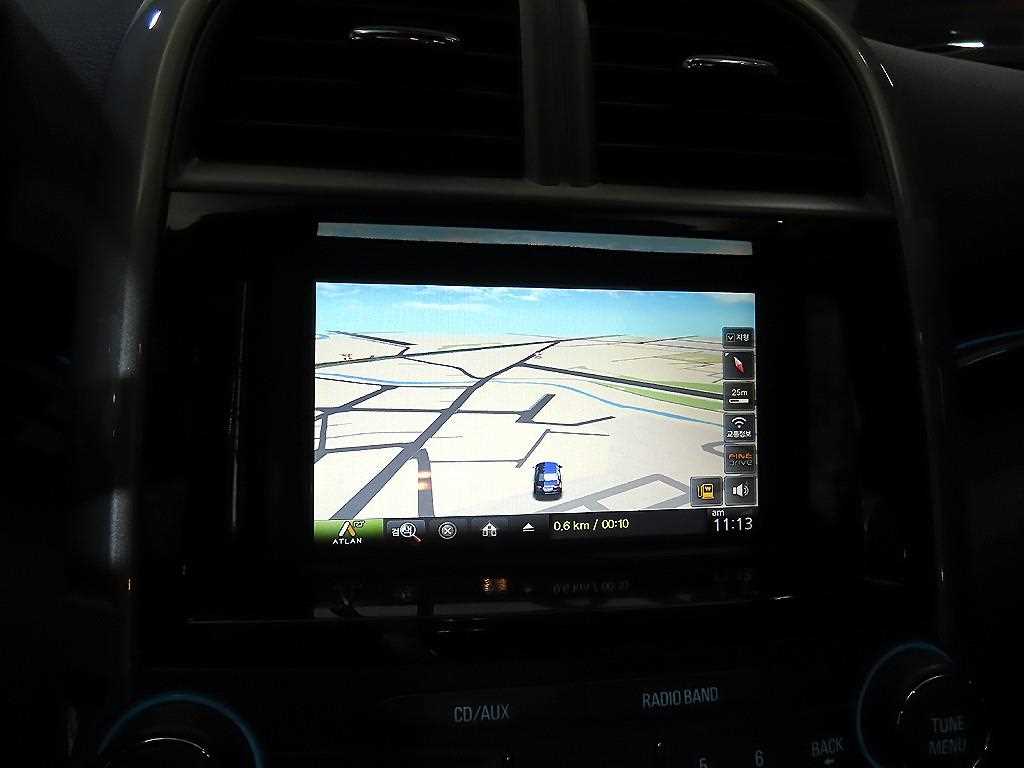 Chevrolet Malibu 2015 Blanco - Importación desde Corea - HF Imports Iquique - Foto 13