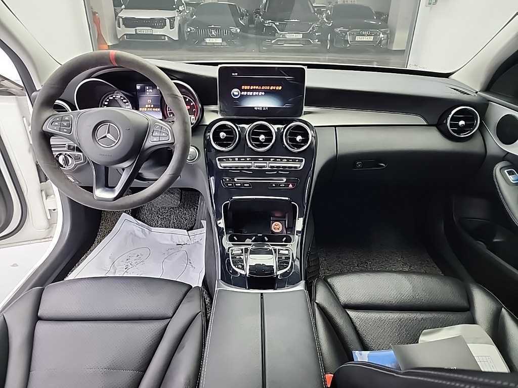 Mercedes Benz C Class - Vista 7