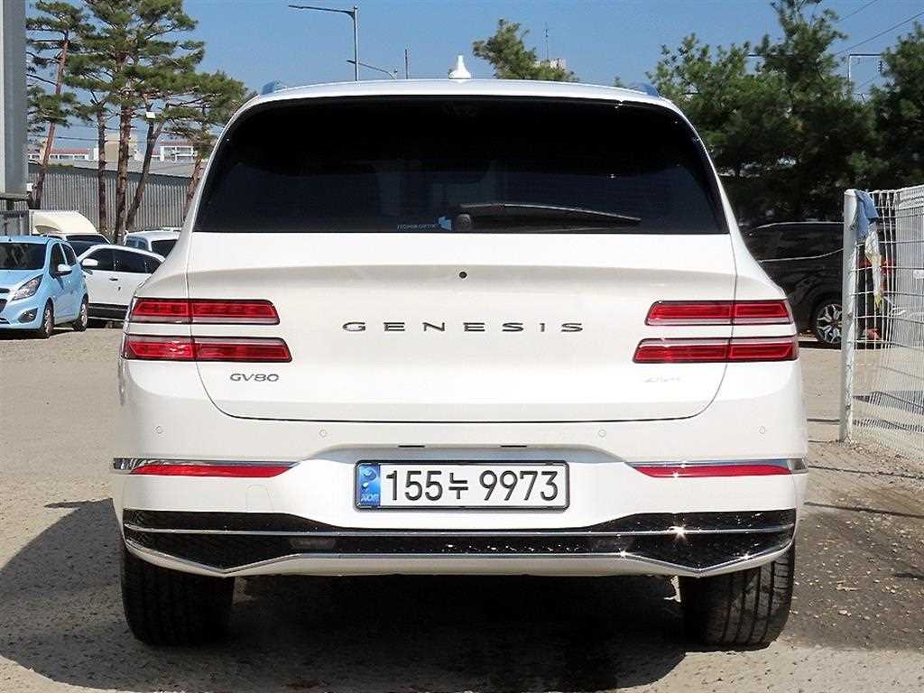 Genesis GV80 - Vista 4