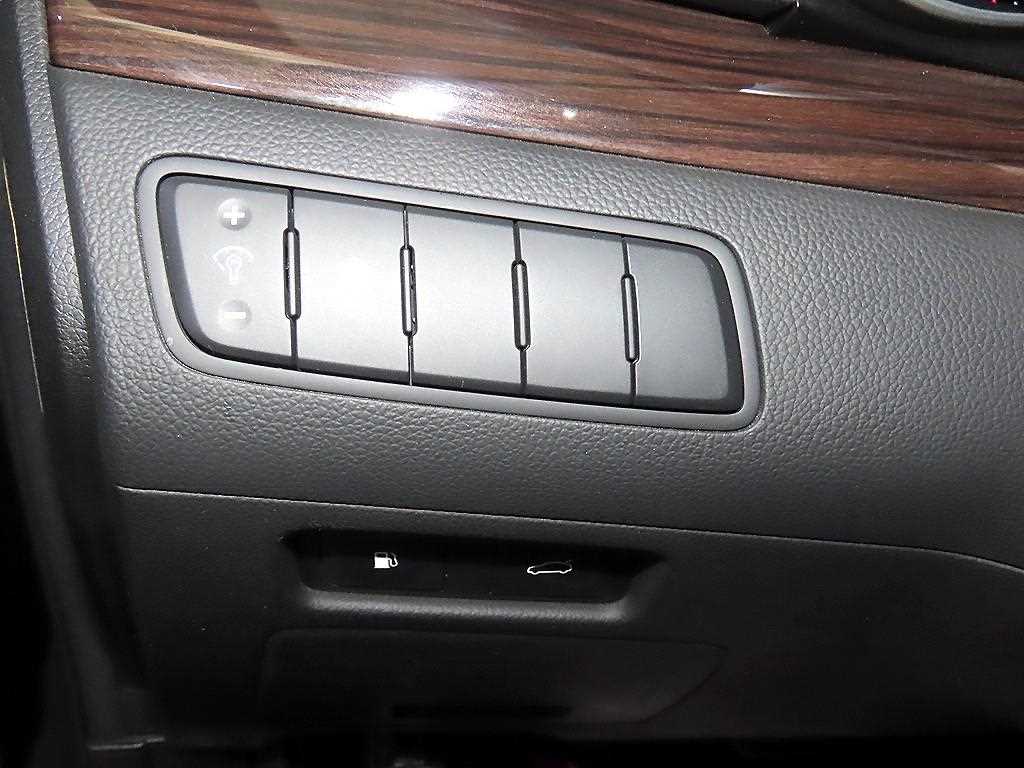 KIA K7 2016 Negro - Importación desde Corea - HF Imports Iquique - Foto 14