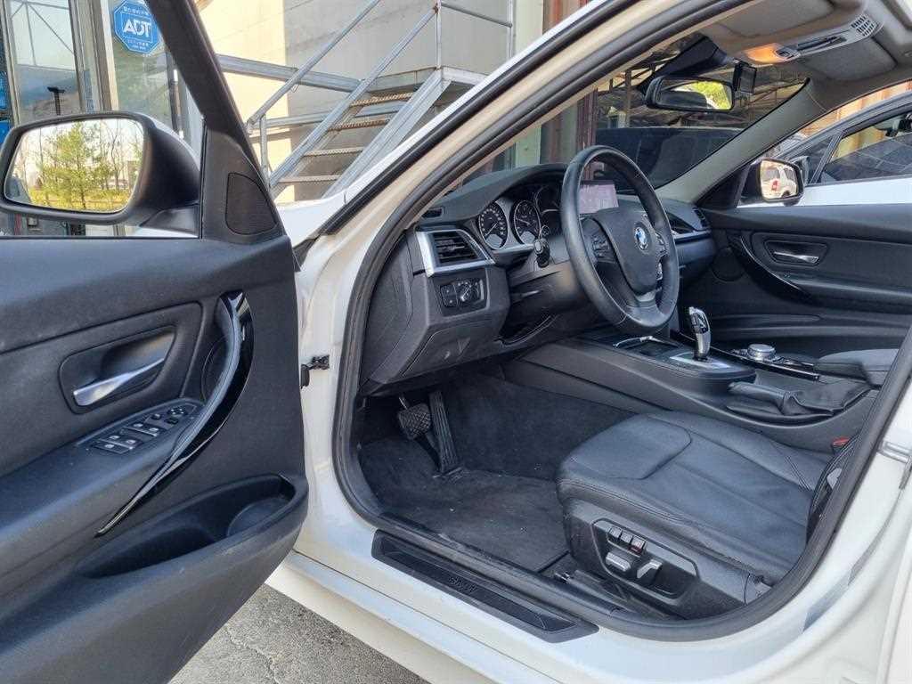 BMW 3 series - Vista 11