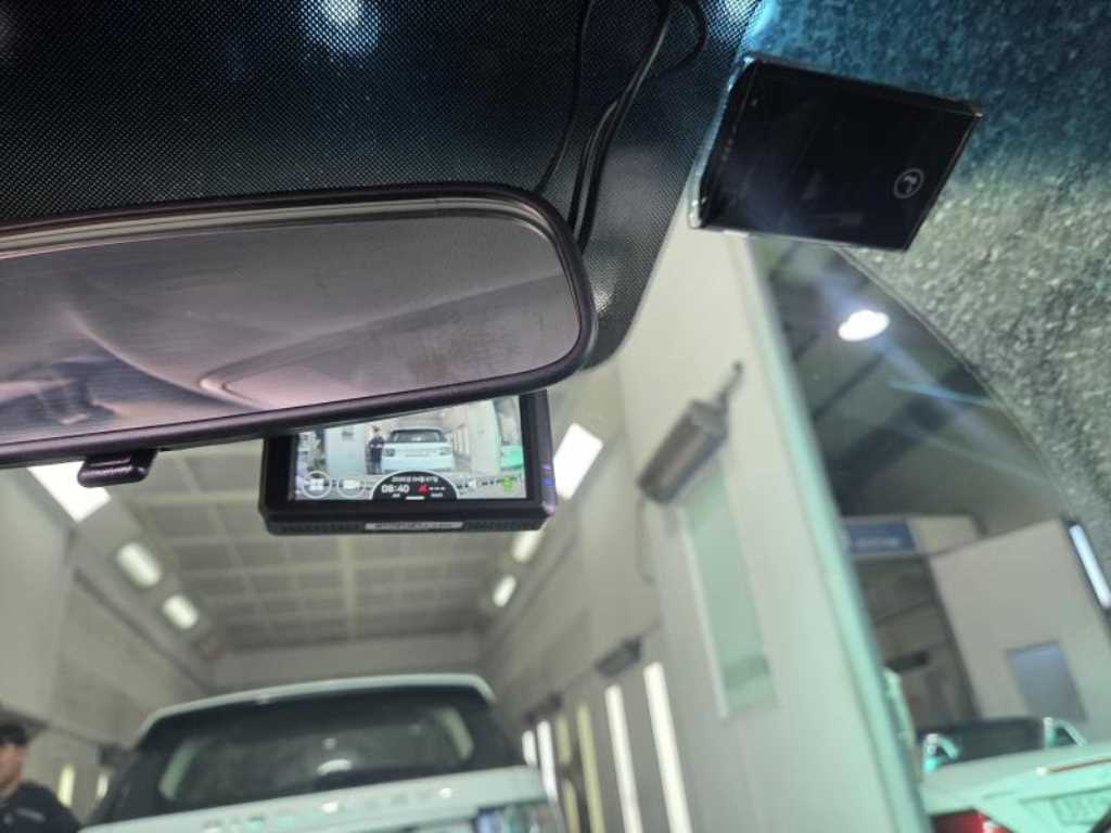 HYUNDAI Sonata - Vista 8