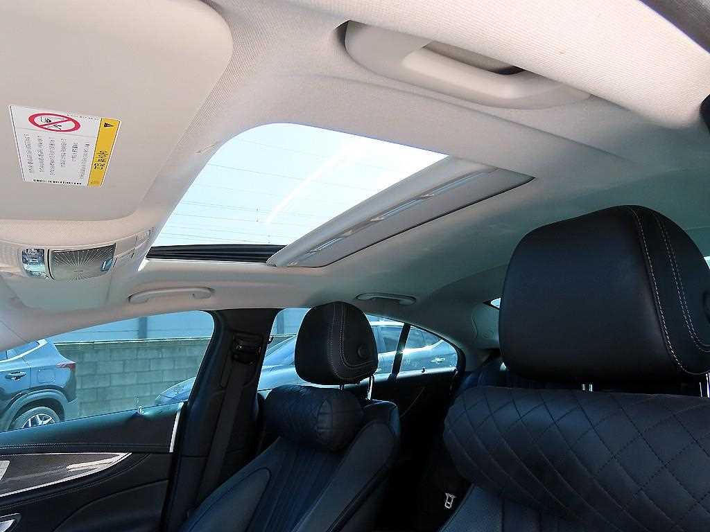 Mercedes Benz CLS Class 2019 Negro - Importación desde Corea - HF Imports Iquique - Foto 17