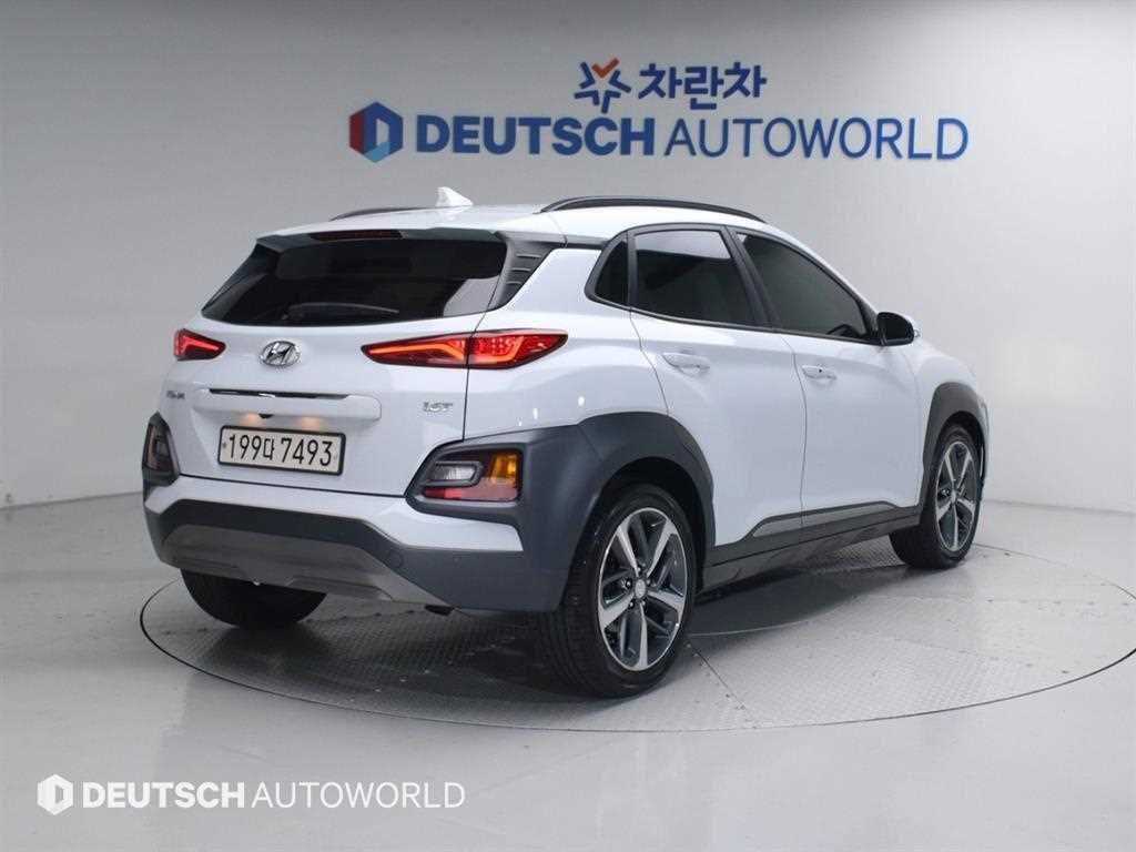 HYUNDAI Kona - Vista 2