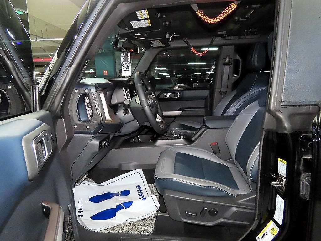 Ford Bronco - Vista 6