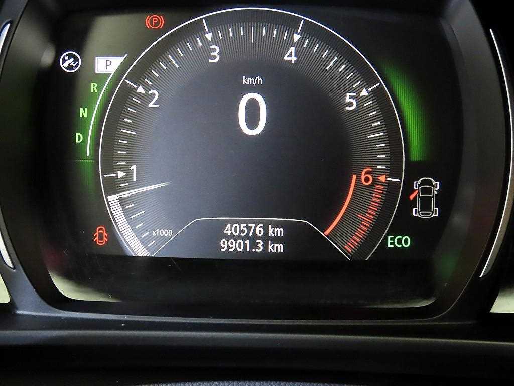 SAMSUNG QM6 - Vista 9