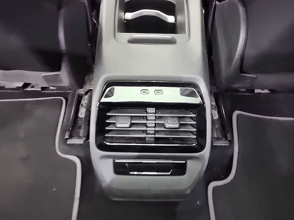 Volkswagen ID.4 2023 Blanco - Importación desde Corea - HF Imports Iquique - Foto 13