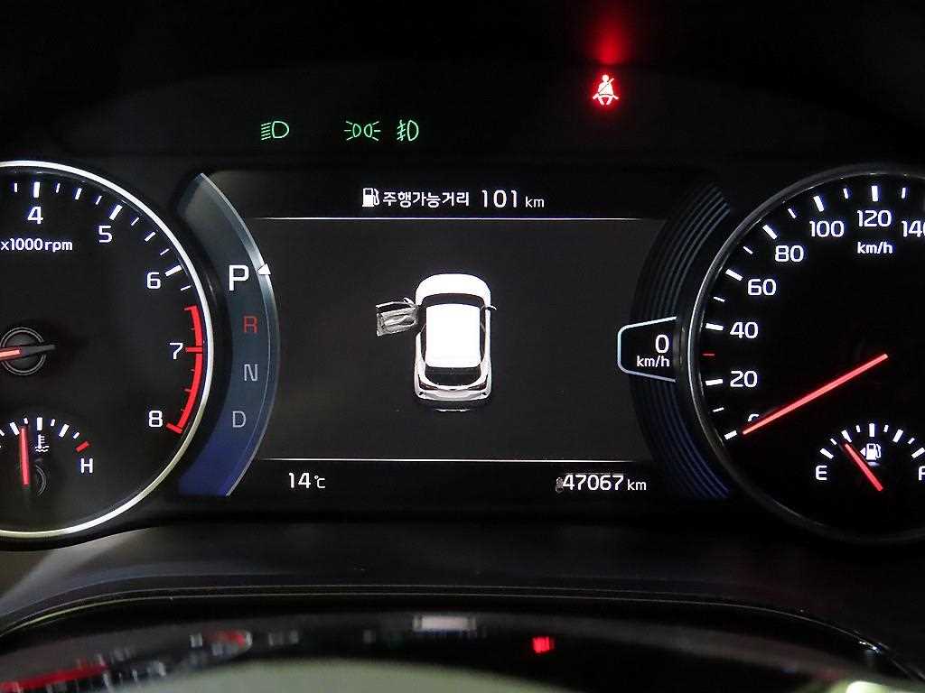 KIA Seltos - Vista 9