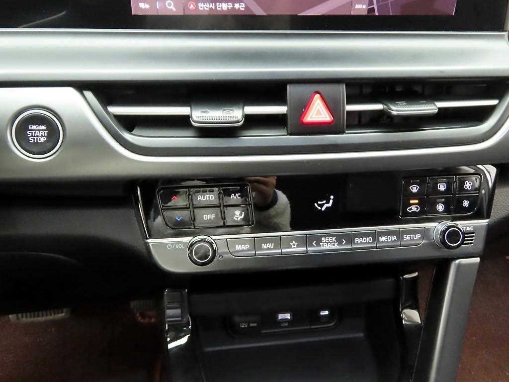 KIA Seltos - Vista 10