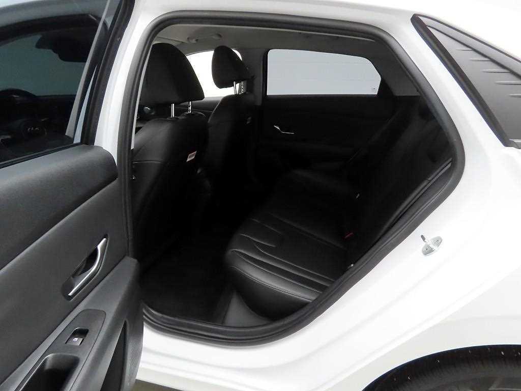 HYUNDAI Avante 2021 Blanco - Importación desde Corea - HF Imports Iquique - Foto 14