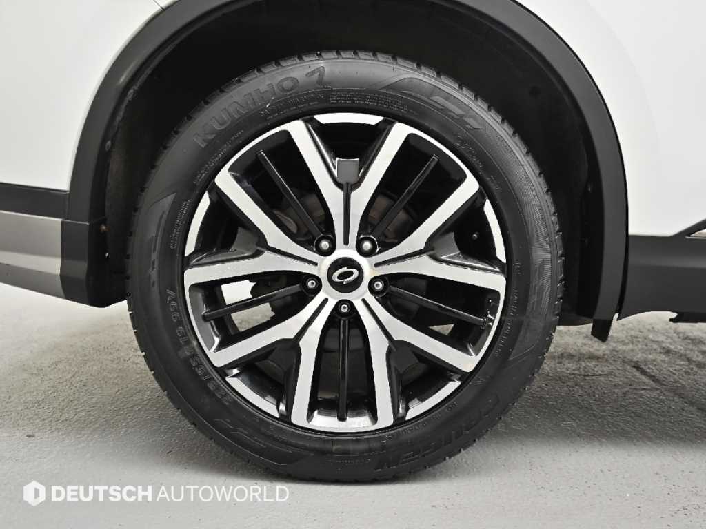 SAMSUNG QM6 - Vista 5