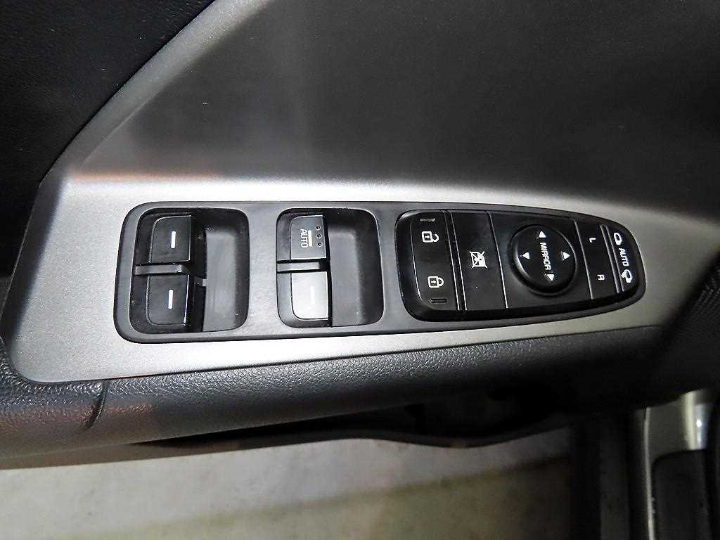 KIA Niro 2024 Gris - Importación desde Corea - HF Imports Iquique - Foto 13