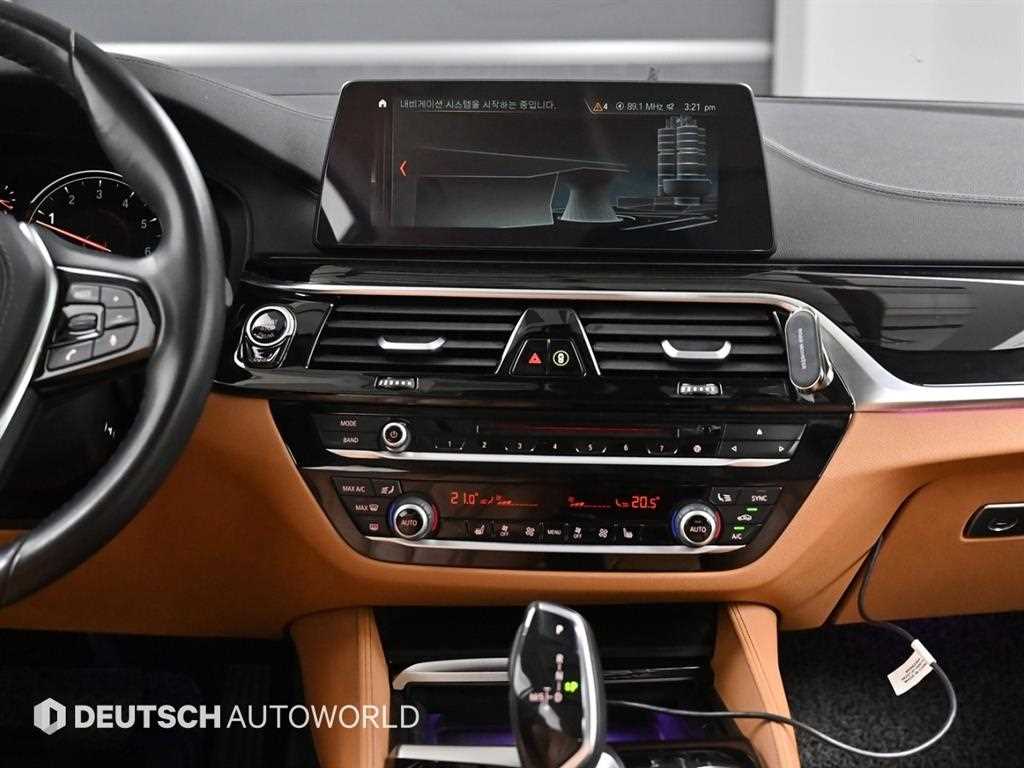 BMW 5 Series 2018 Azul - Importación desde Corea - HF Imports Iquique - Foto 14