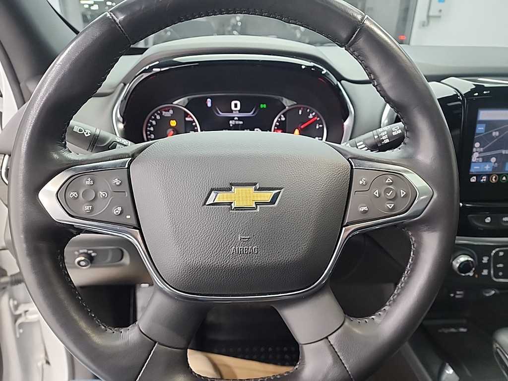 Chevrolet Travers - Vista 9