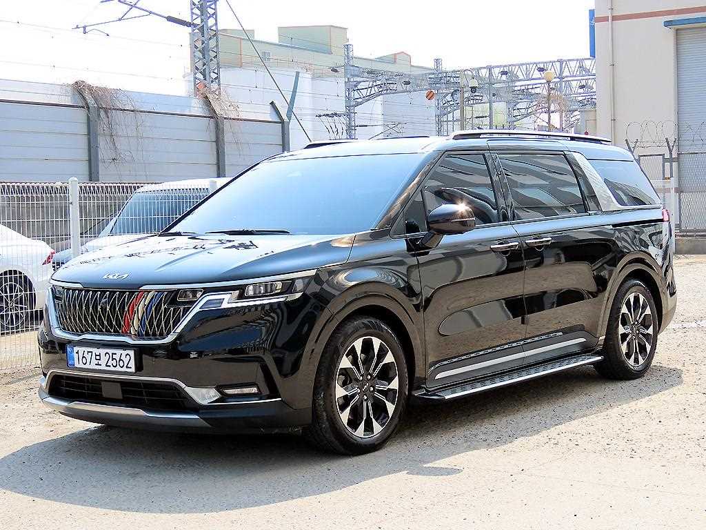 KIA Carnival - Vista 2