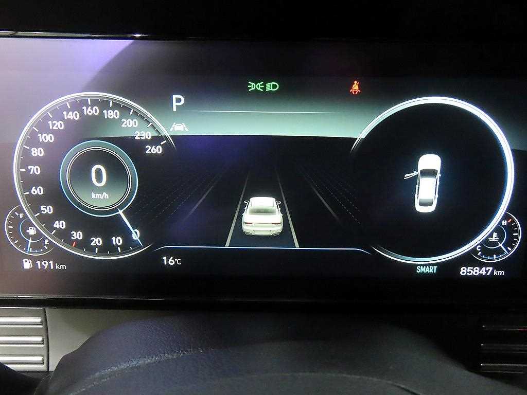 HYUNDAI Grandeur - Vista 9