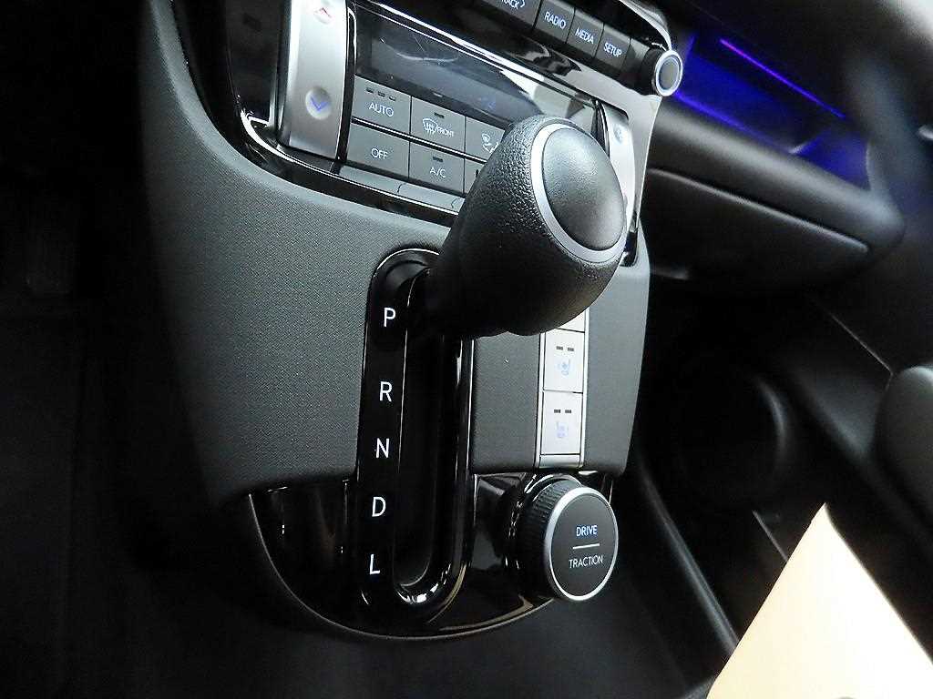 HYUNDAI Casper - Vista 10