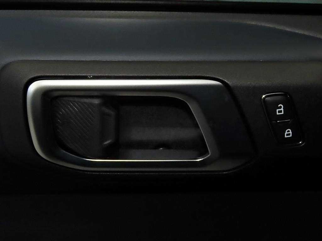 Ford Bronco 2023 Negro - Importación desde Corea - HF Imports Iquique - Foto 14