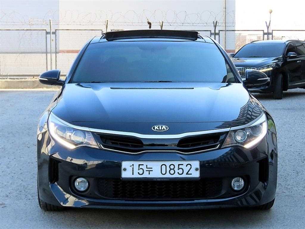 KIA K5 - Vista 2