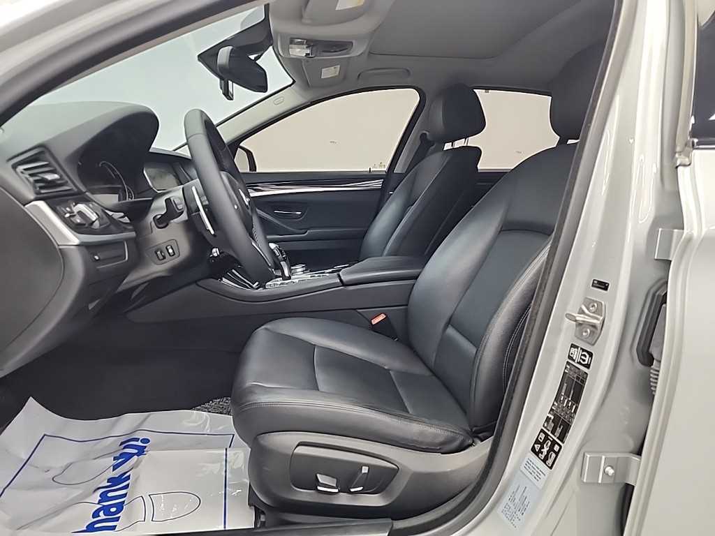 BMW 5 Series - Vista 11