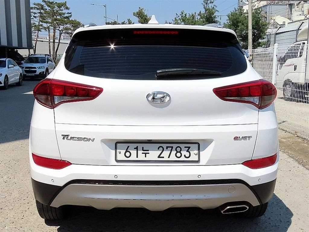 HYUNDAI Tucson - Vista 4