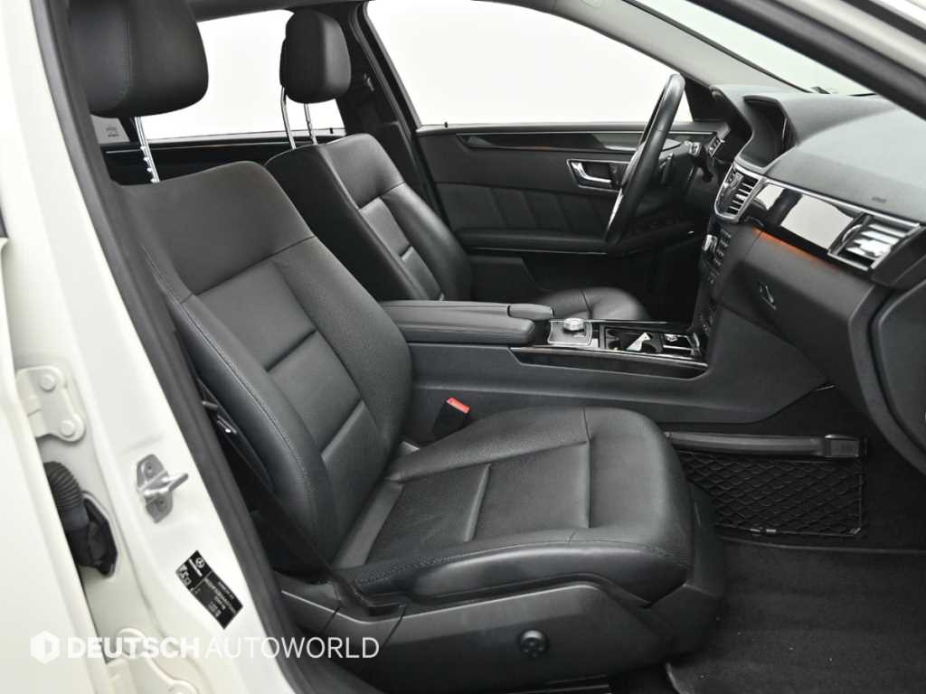 Mercedes Benz E class - Vista 10