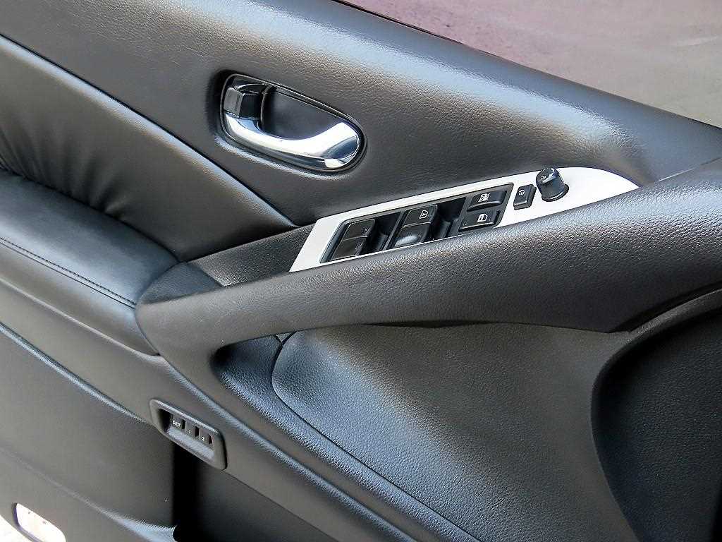 Nissan Murano - Vista 11