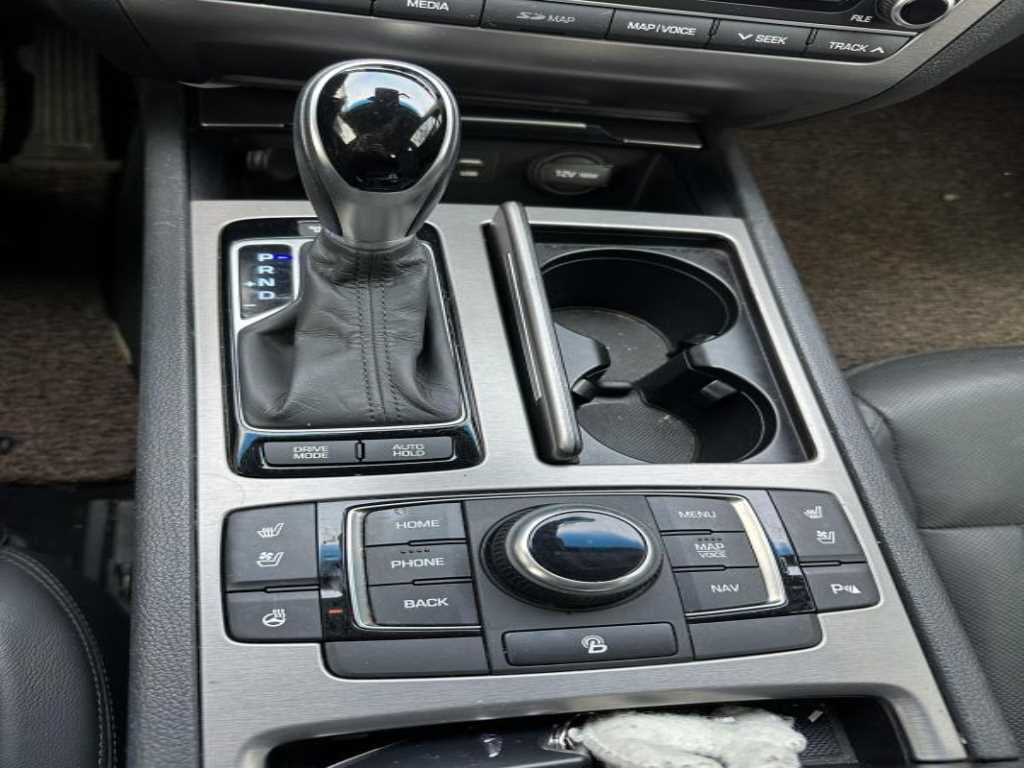 HYUNDAI Genesis 2015 Blanco - Importación desde Corea - HF Imports Iquique - Foto 13