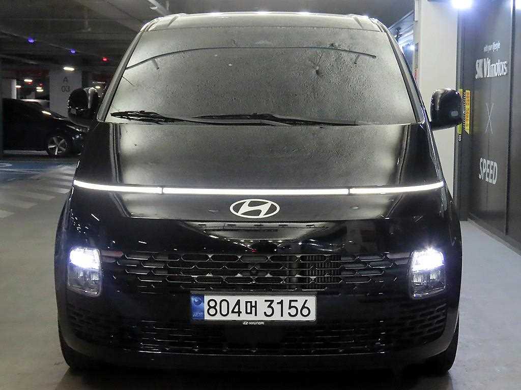 HYUNDAI Staria - Vista 2