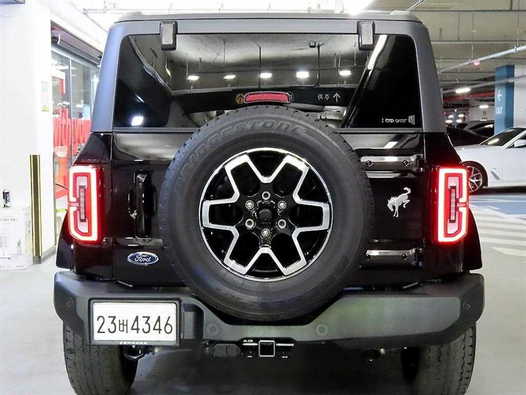 Ford Bronco - Vista 5