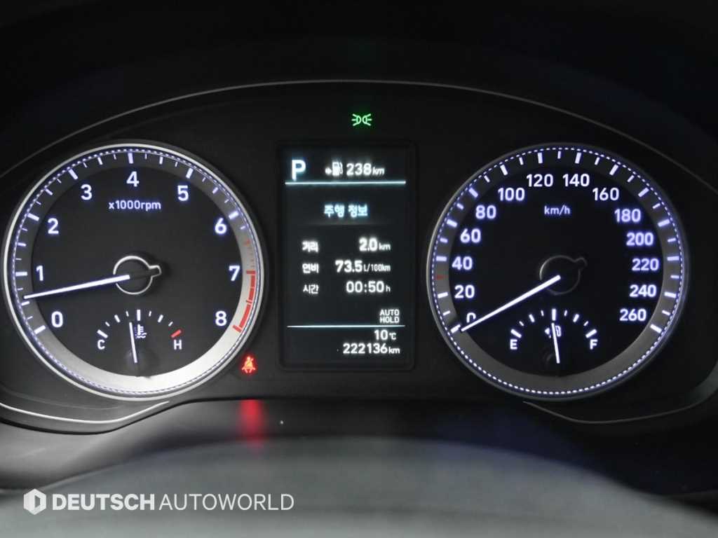 HYUNDAI Grandeur - Vista 8