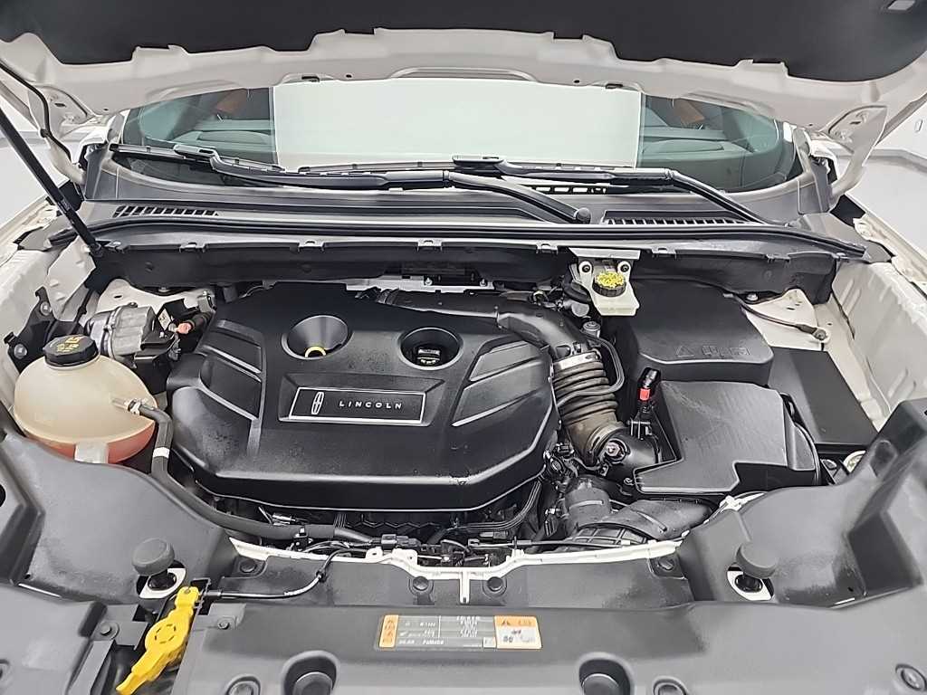 Lincoln MKC - Vista 5