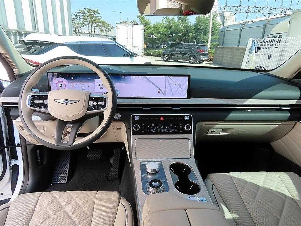 Genesis GV80 - Vista 7