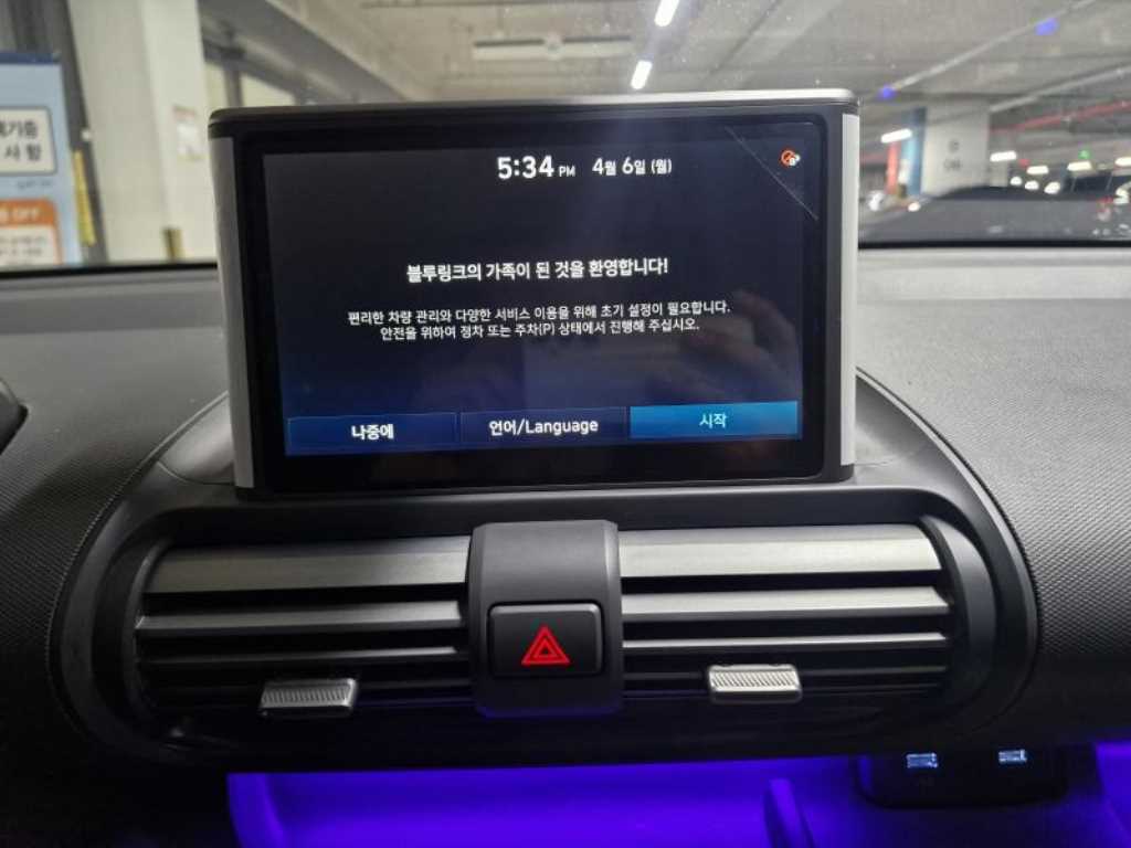 HYUNDAI Casper - Vista 10