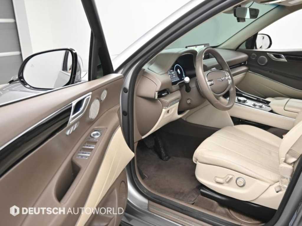 Genesis GV80 - Vista 11