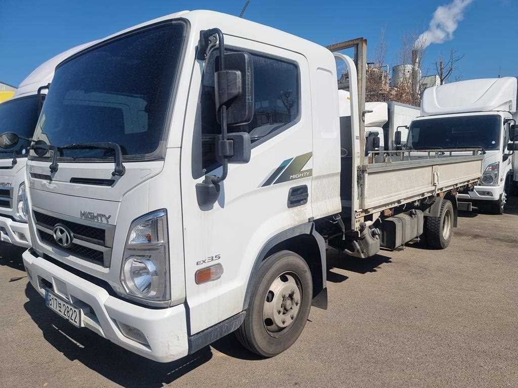 medium and large cargo Cargo 2023 Blanco - Importación desde Corea - HF Imports Iquique - Foto 1