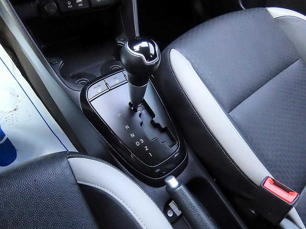 KIA Morning - Vista 10