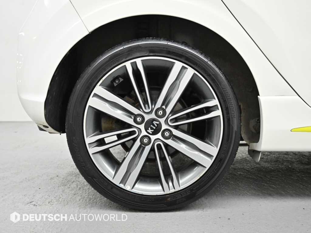 KIA Morning - Vista 5