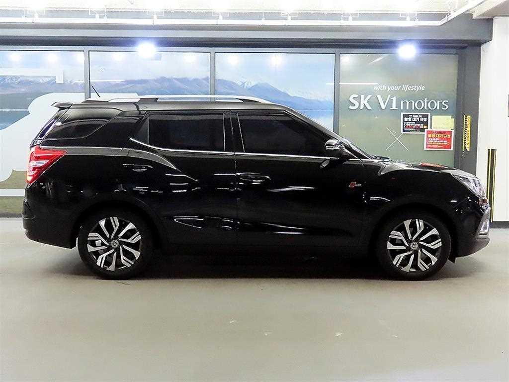 Ssangyong Tivoli - Vista 3