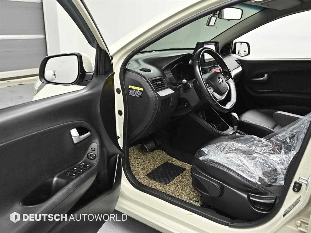 KIA Morning - Vista 11