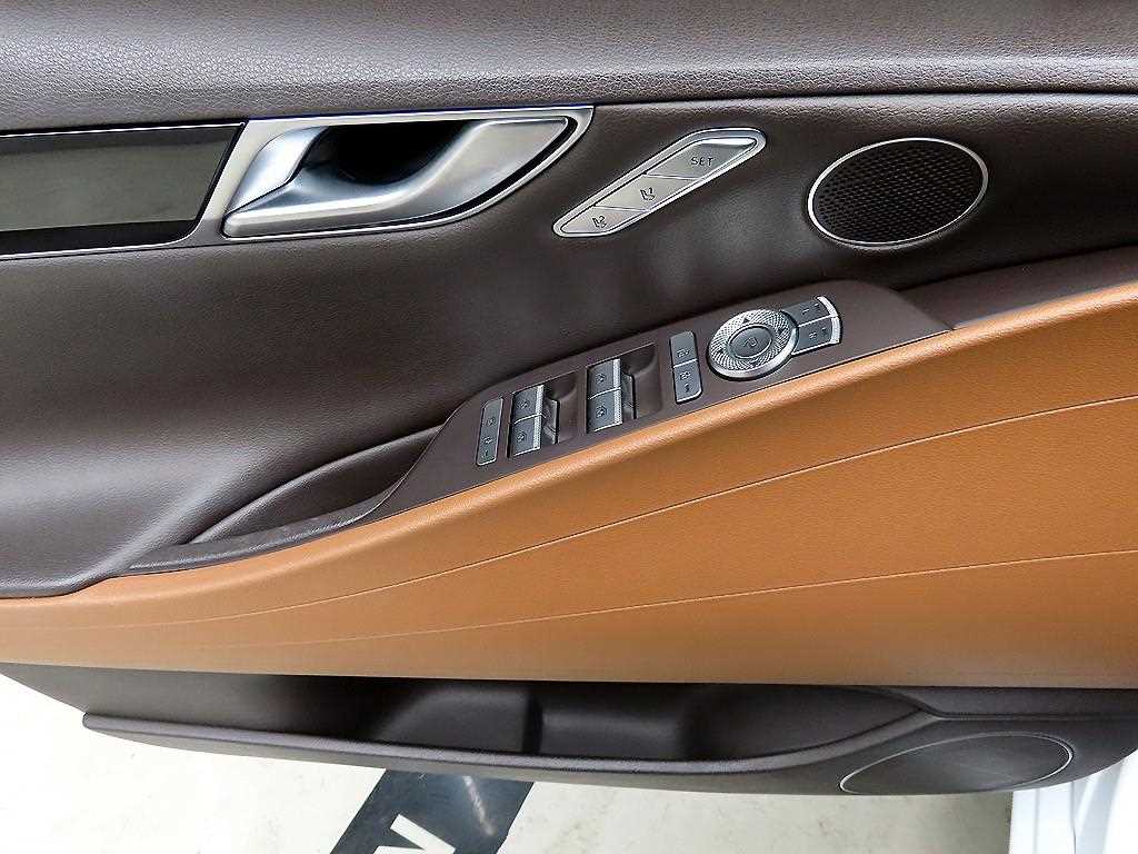 Genesis G80 - Vista 11