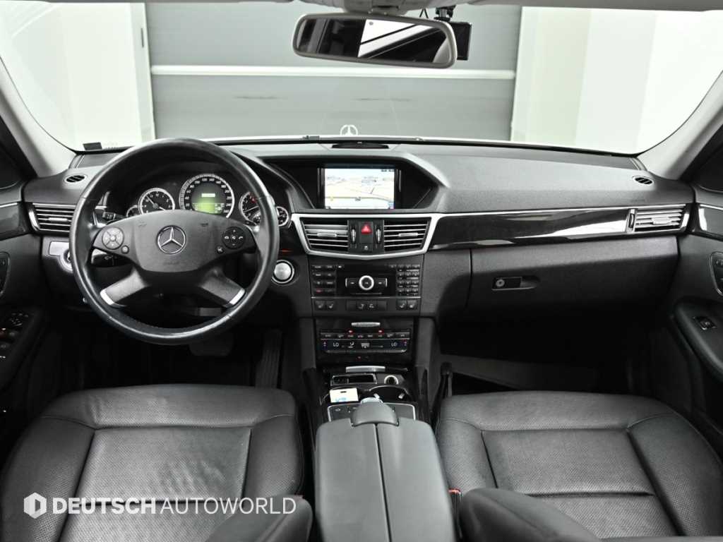 Mercedes Benz E class - Vista 7