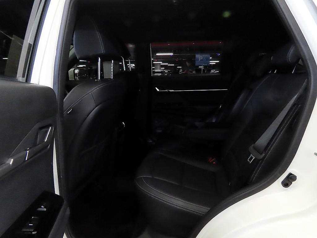 Ssangyong Torres - Vista 7