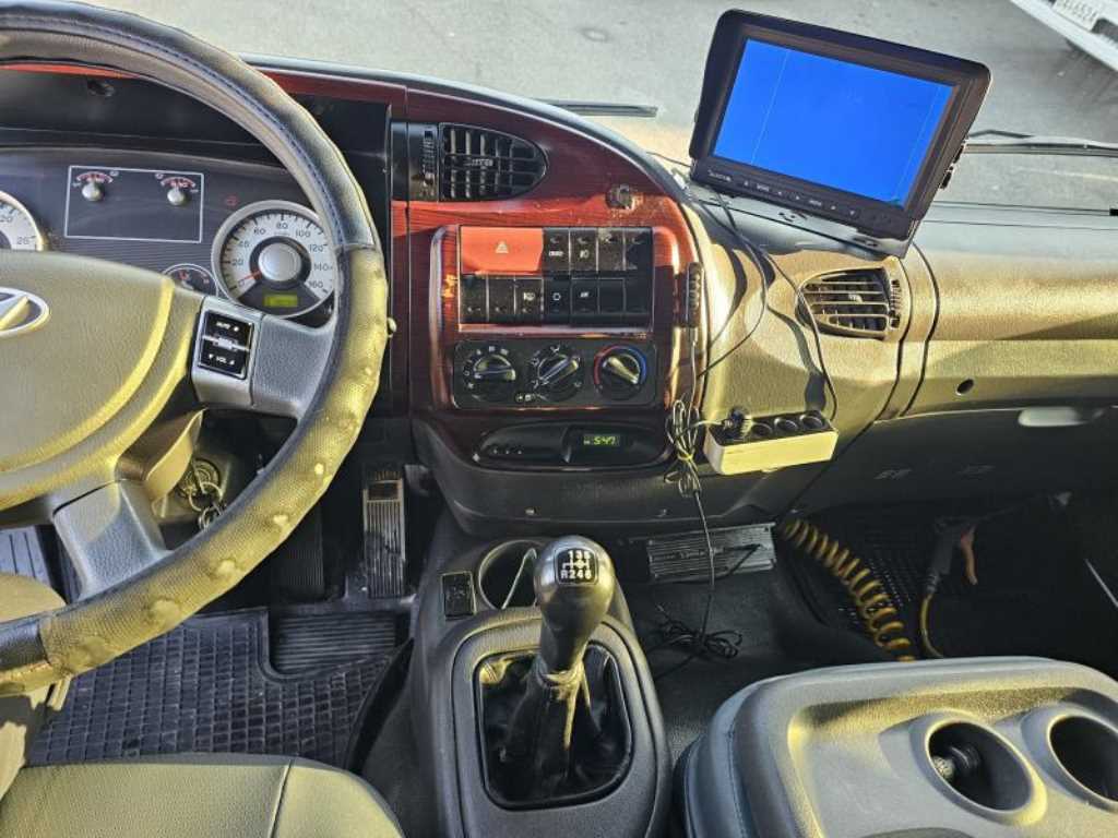 medium and large cargo Cargo 2011 Blanco - Importación desde Corea - HF Imports Iquique - Foto 16