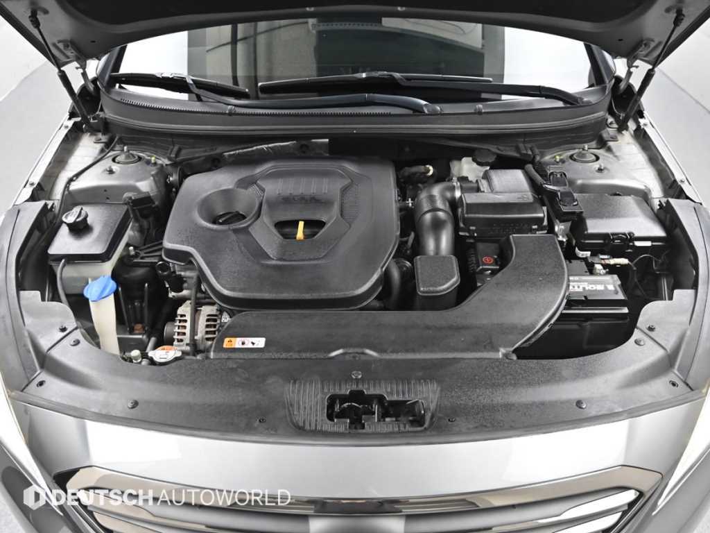 HYUNDAI Sonata - Vista 6