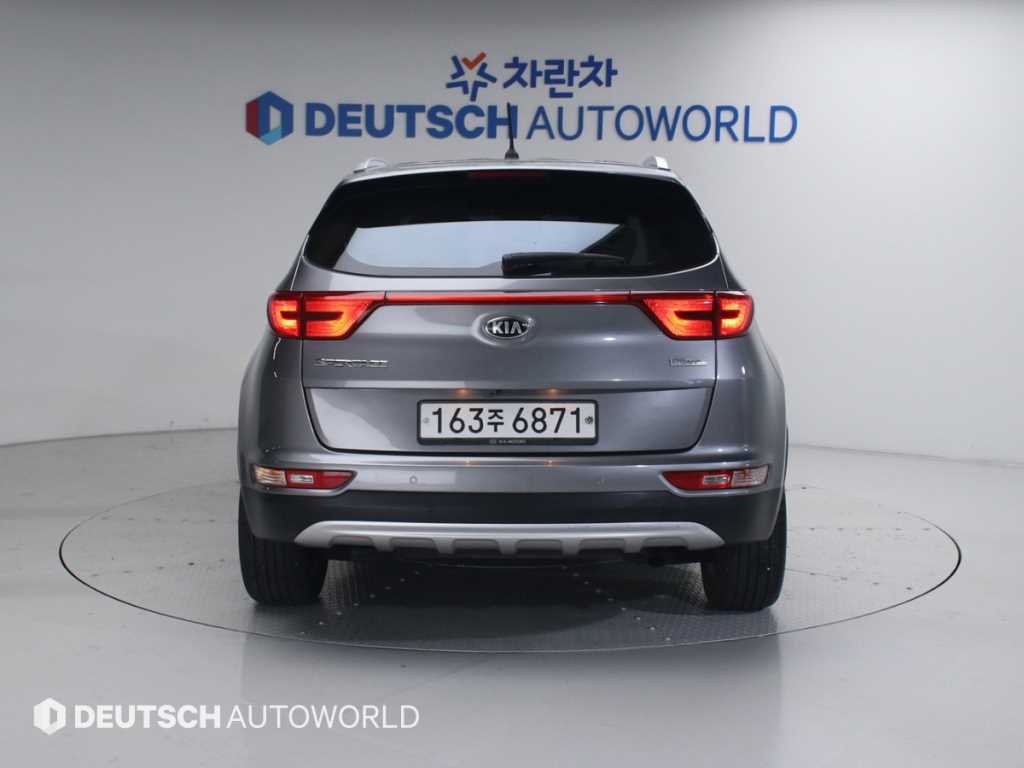 KIA Sportage - Vista 4