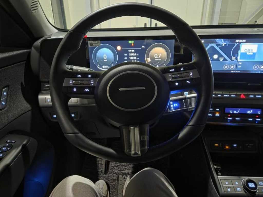 HYUNDAI Kona - Vista 6