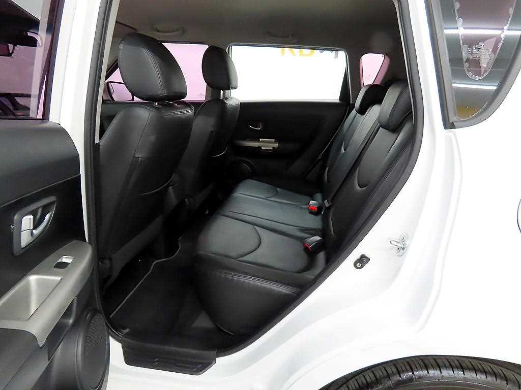 KIA Soul - Vista 6