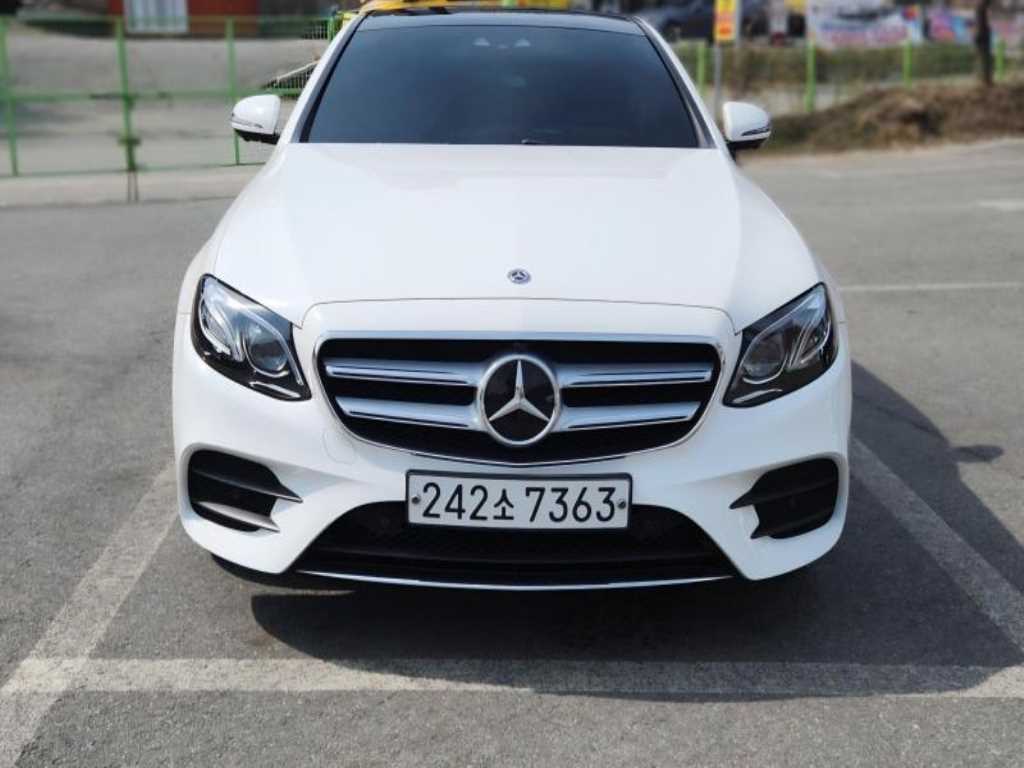Mercedes Benz E class 2019 - Importación desde Corea - HF Imports Iquique - Foto 1
